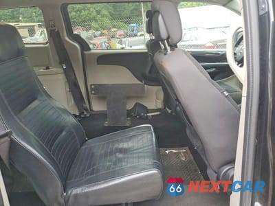 Zdjęcie 11 z 13 samochodu: 2019 DODGE GRAND CARAVAN SE VIN:2C4RDGBG1KR649636 - miniatura