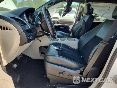 Zdjęcie 7 z 14 samochodu: 2018 DODGE GRAND CARAVAN SXT VIN:2C4RDGCG2JR249677 - miniatura