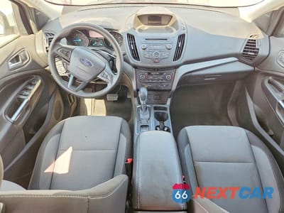 Zdjęcie 8 z 13 samochodu: 2018 FORD ESCAPE SE VIN:1FMCU9GD2JUB42922 - miniatura