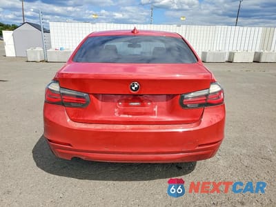 Zdjęcie 6 z 12 samochodu: 2013 BMW 320 I VIN:WBA3B1C59DF462657 - miniatura