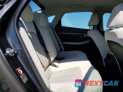 Zdjęcie 10 z 12 samochodu: 2021 HYUNDAI SONATA HYBRID SEL VIN:KMHL34JJ0MA032509 - miniatura