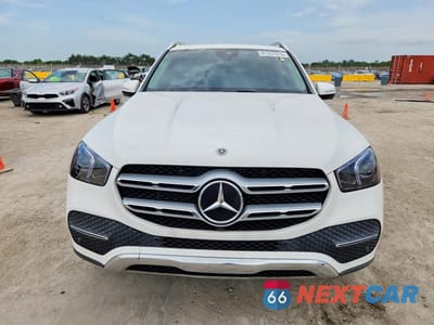 Piąte zdjęcie samochodu w środku: 2021 MERCEDES-BENZ GLE 350 VIN:4JGFB4JE2MA523120 - miniatura