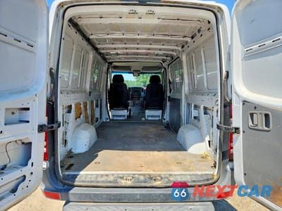 Zdjęcie 10 z 13 samochodu: 2012 MERCEDES-BENZ SPRINTER 2500 DELIVERY VAN VIN:WD3PE7CC7C5622286 - miniatura