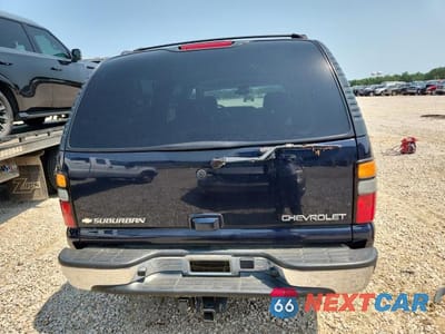 Zdjęcie 6 z 13 samochodu: 2004 CHEVROLET SUBURBAN C1500 VIN:1GNEC16Z84J199122 - miniatura
