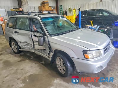 Czwarte zdjęcie samochodu z boku: 2004 SUBARU FORESTER 2.5XS VIN:JF1SG65624H735936 - miniatura