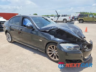Czwarte zdjęcie samochodu z boku: 2011 BMW 328 I VIN:WBAPH7C52BE675052 - miniatura