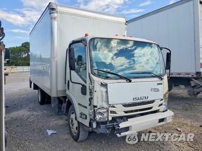 Czwarte zdjęcie samochodu z boku: 2022 ISUZU NPR XD BOX TRUCK VIN:JALC4W168N7K00371 - miniatura