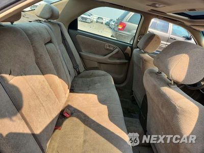 Zdjęcie 10 z 12 samochodu: 2001 TOYOTA CAMRY LE VIN:JT2BG28K910597455 - miniatura