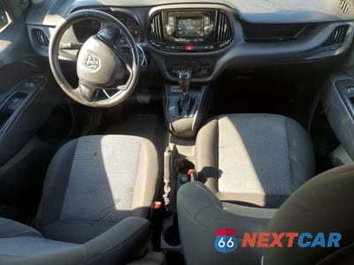 Zdjęcie 8 z 13 samochodu: 2017 RAM PROMASTER CITY SLT VIN:ZFBERFBB6H6E80847 - miniatura