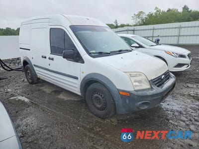 Czwarte zdjęcie samochodu z boku: 2013 FORD TRANSIT CONNECT XL VIN:NM0LS7CN8DT159423 - miniatura