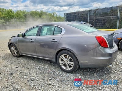Drugie zdjęcie samochodu z przodu: 2011 LINCOLN MKS VIN:1LNHL9DR3BG607748 - miniatura