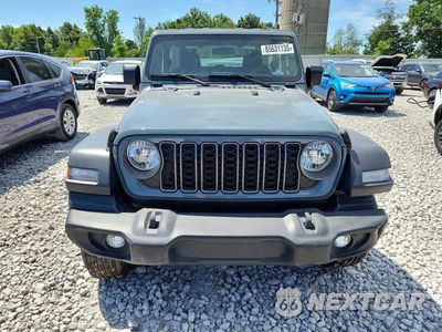 Piąte zdjęcie samochodu w środku: 2025 JEEP WRANGLER SPORT VIN:1C4PJXAN0SW542505 - miniatura