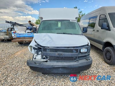 Piąte zdjęcie samochodu w środku: 2007 CHEVROLET EXPRESS G3500 VIN:1GBHG31U971179777 - miniatura