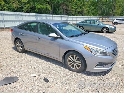 Czwarte zdjęcie samochodu z boku: 2015 HYUNDAI SONATA SE VIN:5NPE24AF9FH214538 - miniatura