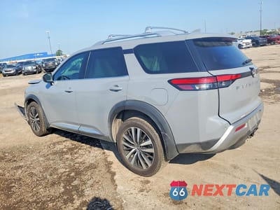 Drugie zdjęcie samochodu z przodu: 2023 NISSAN PATHFINDER PLATINUM VIN:5N1DR3DK2PC217977 - miniatura