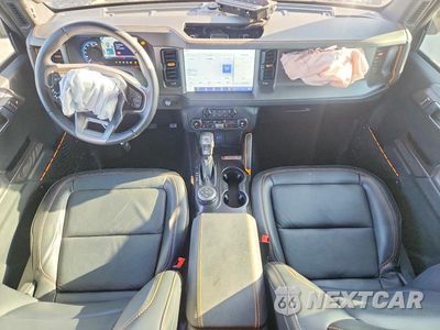 Zdjęcie 8 z 13 samochodu: 2024 FORD BRONCO BADLANDS VIN:1FMEE9BP5RLA41253 - miniatura