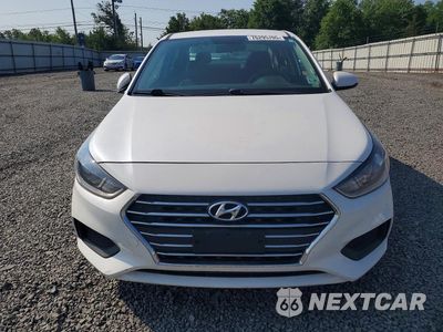 Piąte zdjęcie samochodu w środku: 2021 HYUNDAI ACCENT SE VIN:3KPC24A6XME130771 - miniatura