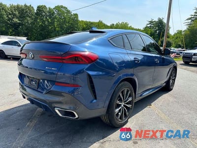 Trzecie zdjęcie samochodu z tyłu: 2022 BMW X6 XDRIVE40I VIN:5UXCY6C08N9L59277 - miniatura