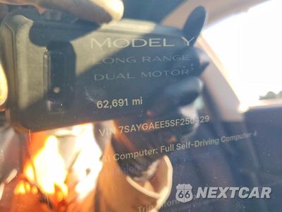 Zdjęcie 9 z 13 samochodu: 2025 TESLA MODEL Y VIN:7SAYGAEE5SF250429 - miniatura