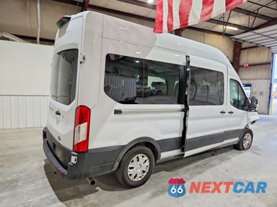 Trzecie zdjęcie samochodu z tyłu: 2025 FORD TRANSIT T-350 VIN:1FBAX2X80SKA73887 - miniatura