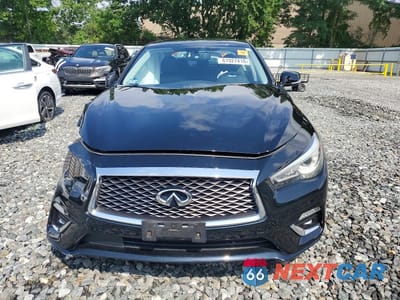 Piąte zdjęcie samochodu w środku: 2019 INFINITI Q50 3.0T LUXE VIN:JN1EV7AR2KM554538 - miniatura