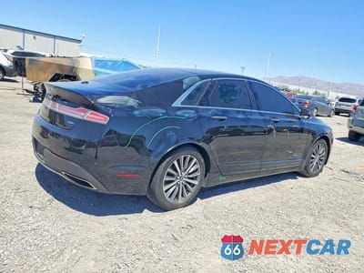 Trzecie zdjęcie samochodu z tyłu: 2017 LINCOLN MKZ HYBRID PREMIERE VIN:3LN6L5KU9HR645624 - miniatura