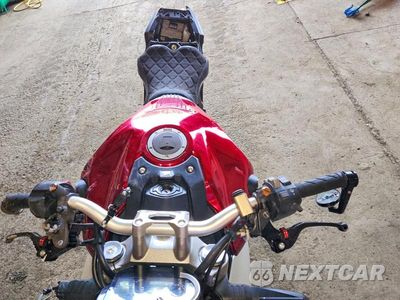 Piąte zdjęcie samochodu w środku: 2019 HONDA CB1000 RA VIN:JH2SC8012KK100445 - miniatura