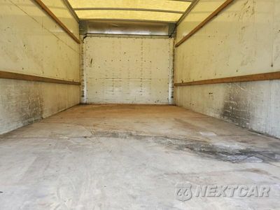 Zdjęcie 10 z 13 samochodu: 2021 GMC SAVANA BOX TRUCK VIN:7GZ37TC73MN002856 - miniatura