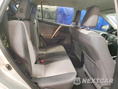 Zdjęcie 11 z 14 samochodu: 2015 TOYOTA RAV4 LE VIN:2T3BFREVXFW344102 - miniatura