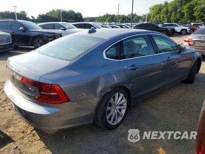 Trzecie zdjęcie samochodu z tyłu: 2018 VOLVO S90 T6 MOMENTUM VIN:LVY992MK8JP020423 - miniatura