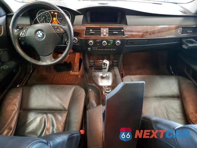 Zdjęcie 8 z 12 samochodu: 2010 BMW 535 XI VIN:WBANV9C59AC391696 - miniatura