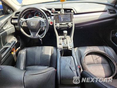 Zdjęcie 8 z 12 samochodu: 2017 HONDA CIVIC TOURING VIN:19XFC1F94HE033129 - miniatura