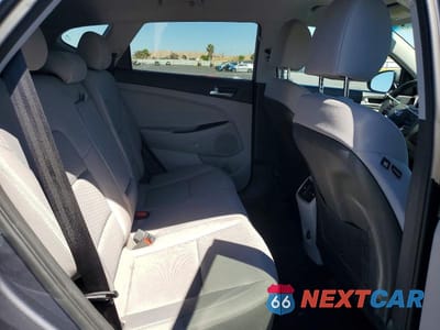 Zdjęcie 11 z 14 samochodu: 2019 HYUNDAI TUCSON SPORT VIN:KM8J33AL6KU041147 - miniatura