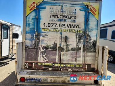 Zdjęcie 6 z 13 samochodu: 2004 CHEVROLET EXPRESS G3500 VIN:1GBHG31U541215573 - miniatura