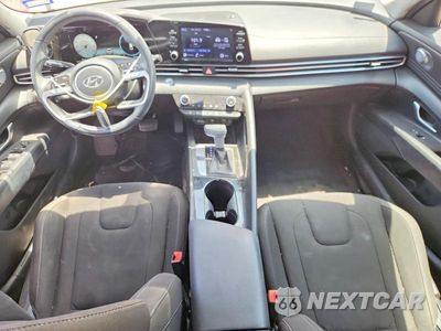 Zdjęcie 8 z 12 samochodu: 2022 HYUNDAI ELANTRA SEL VIN:KMHLN4AG3NU254492 - miniatura