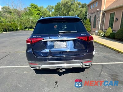 Piąte zdjęcie samochodu w środku: 2020 MERCEDES-BENZ GLE 350 4MATIC VIN:4JGFB4KB7LA012327 - miniatura