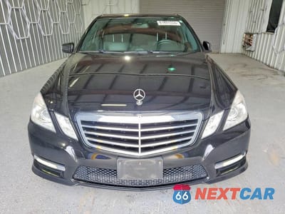 Piąte zdjęcie samochodu w środku: 2013 MERCEDES-BENZ E 350 VIN:WDDHF5KB6DA672258 - miniatura