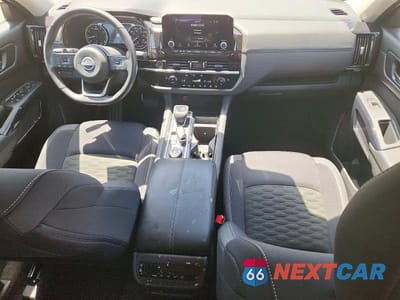 Zdjęcie 8 z 14 samochodu: 2024 NISSAN PATHFINDER SV VIN:5N1DR3BC2RC283296 - miniatura