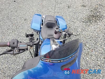 Piąte zdjęcie samochodu w środku: 2014 HARLEY-DAVIDSON FLHX STREET GLIDE VIN:1HD1KBM16EB692269 - miniatura