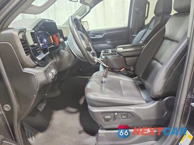 Zdjęcie 7 z 12 samochodu: 2026 GMC SIERRA K1500 SLT VIN:1GTUUDED5TZ192167 - miniatura