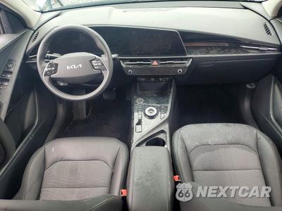 Zdjęcie 8 z 12 samochodu: 2023 KIA NIRO WIND VIN:KNDCR3L17P5013687 - miniatura