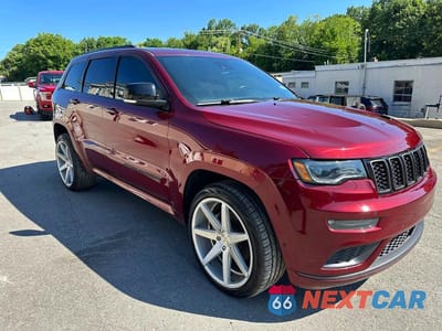 Czwarte zdjęcie samochodu z boku: 2020 JEEP GRAND CHEROKEE LIMITED VIN:1C4RJFBT2LC108072 - miniatura