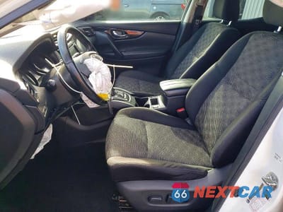 Zdjęcie 7 z 13 samochodu: 2021 NISSAN ROGUE SPORT SV VIN:JN1BJ1BV8MW568474 - miniatura