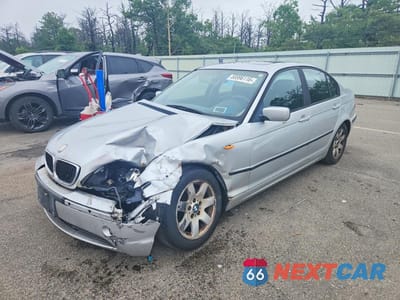 2002 BMW 325 I WBAEV33462KL67156 - główne zdjęcie licytacji z USA - miniatura
