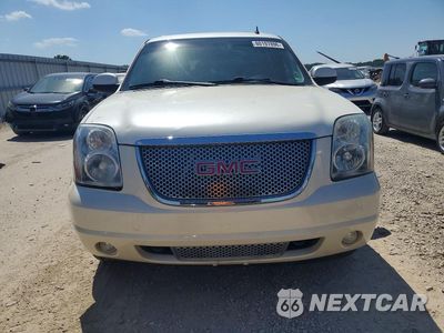 Piąte zdjęcie samochodu w środku: 2013 GMC YUKON DENALI VIN:1GKS2EEF4DR236931 - miniatura