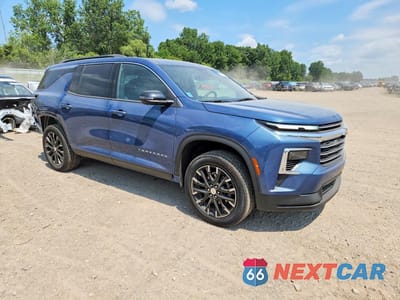 Czwarte zdjęcie samochodu z boku: 2024 CHEVROLET TRAVERSE LT VIN:1GNEVGKS7RJ201486 - miniatura
