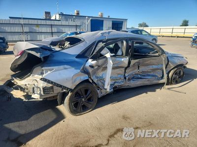 Trzecie zdjęcie samochodu z tyłu: 2023 HYUNDAI ELANTRA SEL VIN:5NPLM4AG7PH106026 - miniatura