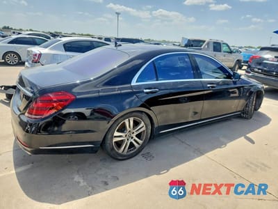 Trzecie zdjęcie samochodu z tyłu: 2019 MERCEDES-BENZ S 560 4MATIC VIN:WDDUG8GB7KA491043 - miniatura