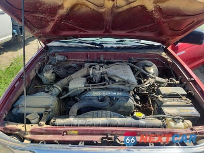 Zdjęcie 11 z 12 samochodu: 2004 TOYOTA TACOMA V6 VIN:5TEWN72N34Z356817 - miniatura