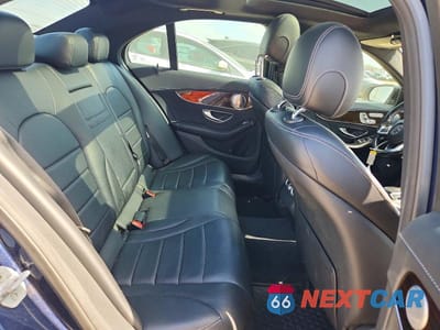 Zdjęcie 10 z 12 samochodu: 2015 MERCEDES-BENZ C 400 4MATIC VIN:55SWF6GB9FU009291 - miniatura